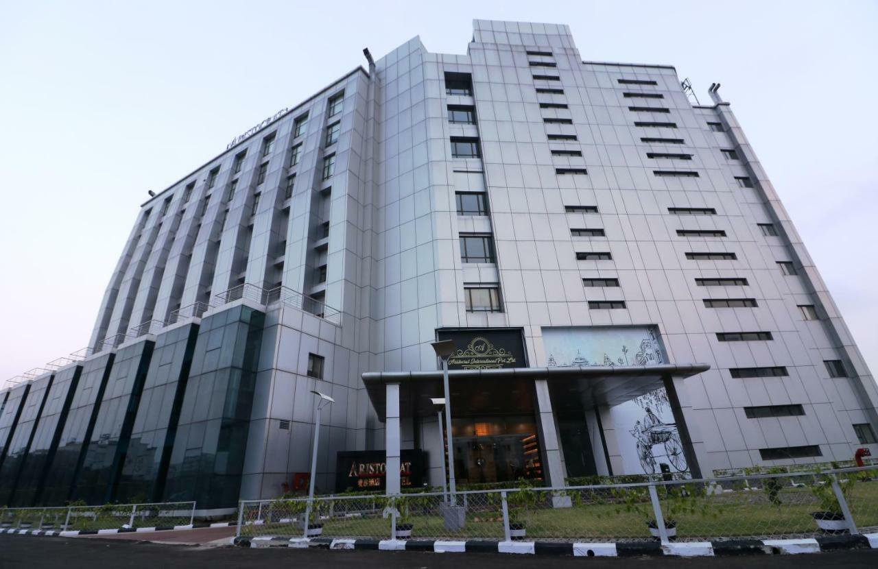 Aristocrat Hotel Καλκούτα Εξωτερικό φωτογραφία